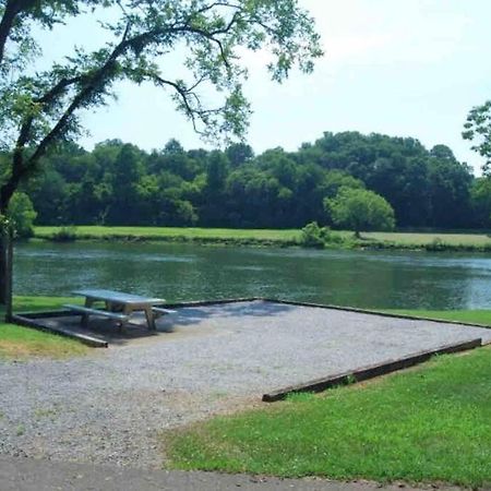 Charming House In Sevierville Family Friendly Quiet Location Close To Wilderness ภายนอก รูปภาพ