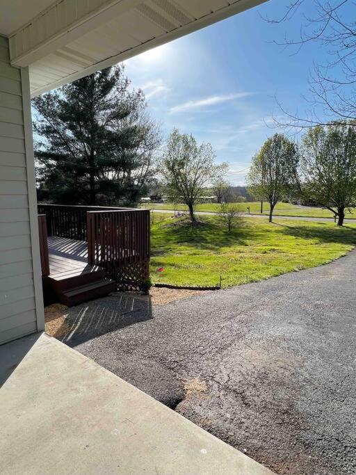 Charming House In Sevierville Family Friendly Quiet Location Close To Wilderness ภายนอก รูปภาพ
