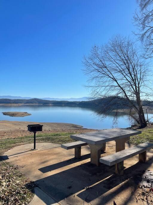 Charming House In Sevierville Family Friendly Quiet Location Close To Wilderness ภายนอก รูปภาพ